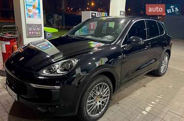 Позашляховик / Кросовер Porsche Cayenne 2014 в Харкові