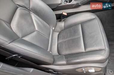 Позашляховик / Кросовер Porsche Cayenne 2010 в 