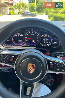 Внедорожник / Кроссовер Porsche Cayenne 2020 в 