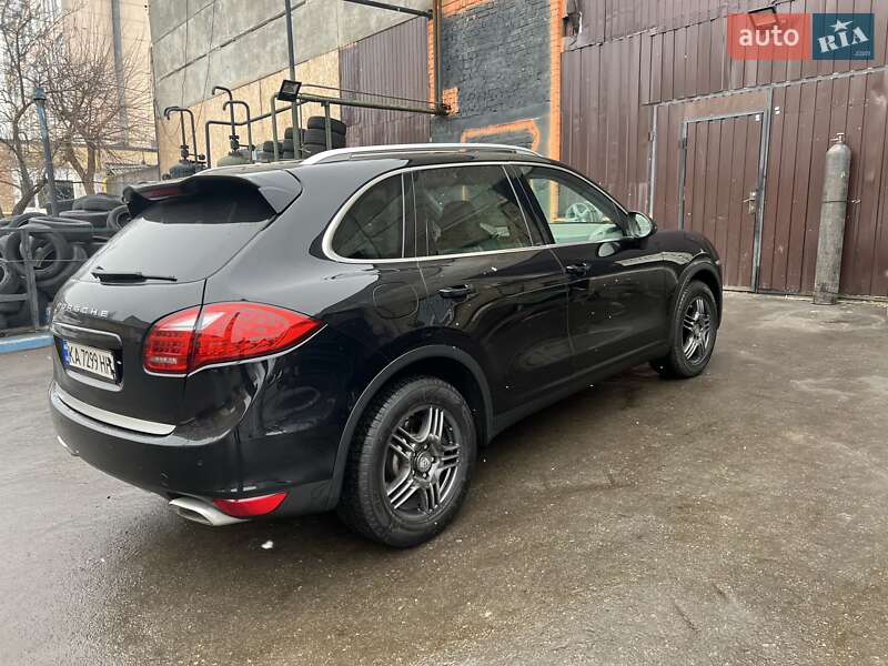 Позашляховик / Кросовер Porsche Cayenne 2010 в Хмельницькому