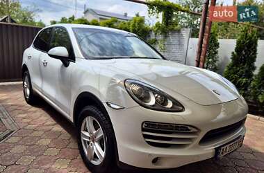 Внедорожник / Кроссовер Porsche Cayenne 2013 в 