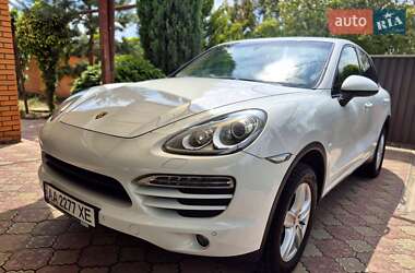 Внедорожник / Кроссовер Porsche Cayenne 2013 в 