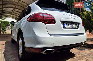 Внедорожник / Кроссовер Porsche Cayenne 2013 в 
