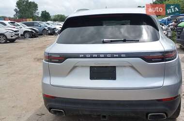Внедорожник / Кроссовер Porsche Cayenne 2019 в Новояворовске