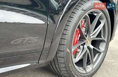 Внедорожник / Кроссовер Porsche Cayenne 2024 в 