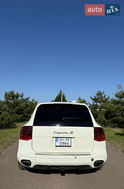 Внедорожник / Кроссовер Porsche Cayenne 2008 в 