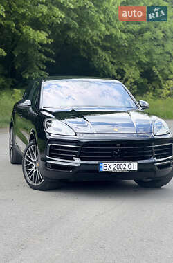 Позашляховик / Кросовер Porsche Cayenne 2019 в Красилові
