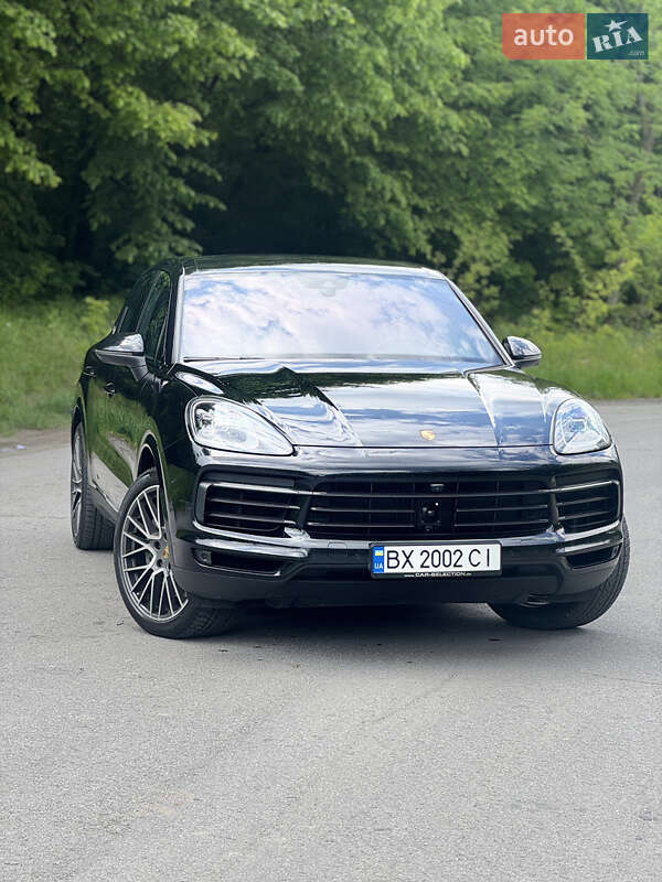 Позашляховик / Кросовер Porsche Cayenne 2019 в 