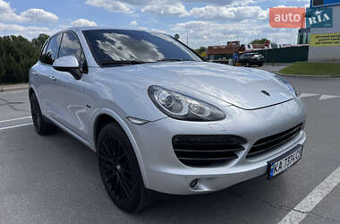 Внедорожник / Кроссовер Porsche Cayenne 2013 в 