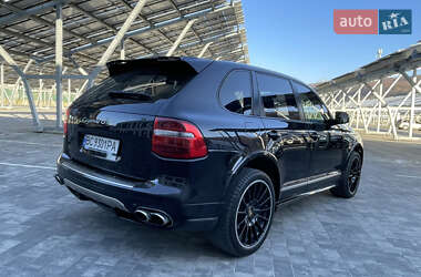 Позашляховик / Кросовер Porsche Cayenne 2009 в 