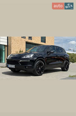 Позашляховик / Кросовер Porsche Cayenne 2012 в Хмельницькому