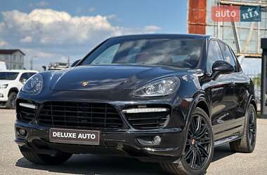 Внедорожник / Кроссовер Porsche Cayenne 2014 в 