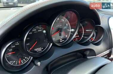 Внедорожник / Кроссовер Porsche Cayenne 2014 в 