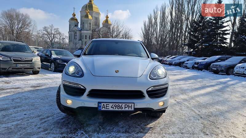 Внедорожник / Кроссовер Porsche Cayenne 2013 в Днепре