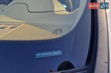 Внедорожник / Кроссовер Porsche Cayenne 2013 в 