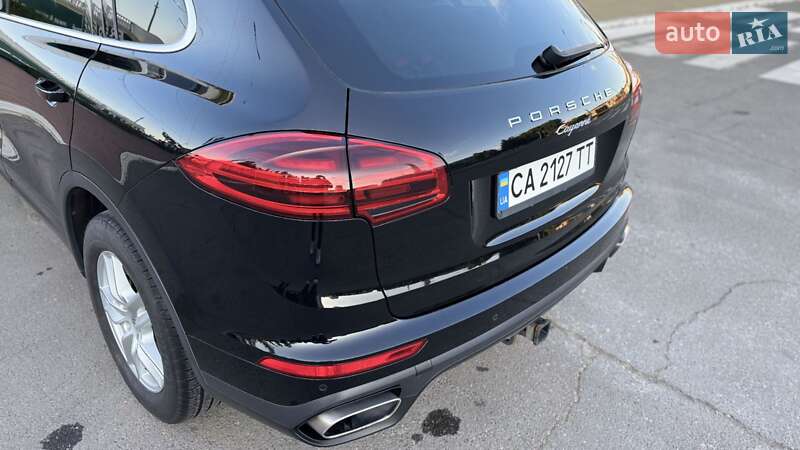 Внедорожник / Кроссовер Porsche Cayenne 2017 в Черкассах