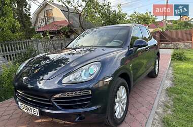 Внедорожник / Кроссовер Porsche Cayenne 2011 в 