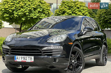 Позашляховик / Кросовер Porsche Cayenne 2010 в 