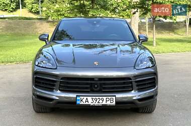Позашляховик / Кросовер Porsche Cayenne 2019 в 