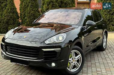 Позашляховик / Кросовер Porsche Cayenne 2015 в Одесі
