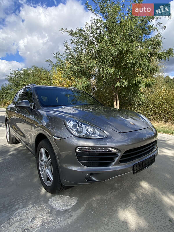Позашляховик / Кросовер Porsche Cayenne 2010 в Києві фото 15 Позашляховик / Кросовер Porsche Cayenne 2010 в Києві