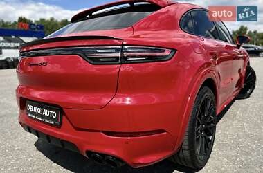 Внедорожник / Кроссовер Porsche Cayenne 2021 в 