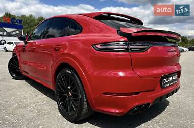 Внедорожник / Кроссовер Porsche Cayenne 2021 в 