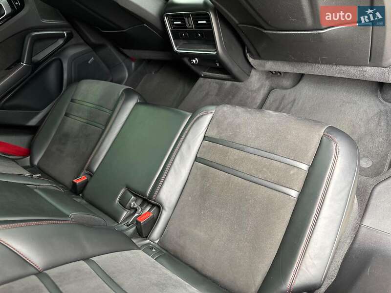 Позашляховик / Кросовер Porsche Cayenne 2021 в Києві