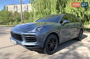 Внедорожник / Кроссовер Porsche Cayenne 2019 в 