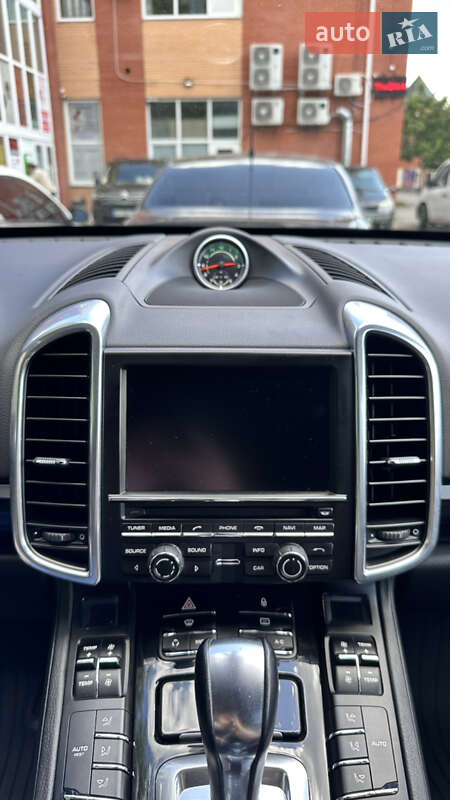 Внедорожник / Кроссовер Porsche Cayenne 2013 в Белой Церкви