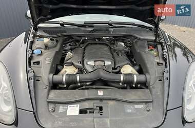 Позашляховик / Кросовер Porsche Cayenne 2010 в 