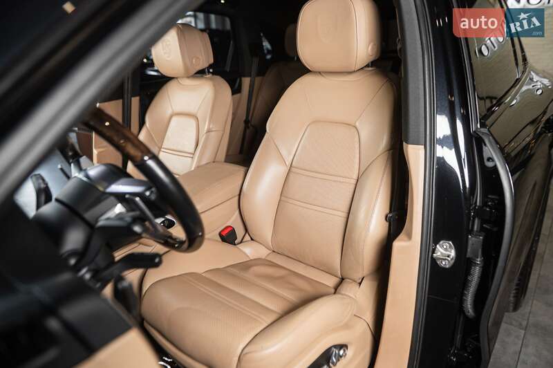 Внедорожник / Кроссовер Porsche Cayenne 2020 в Одессе