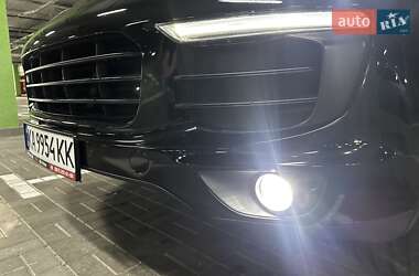Позашляховик / Кросовер Porsche Cayenne 2015 в 