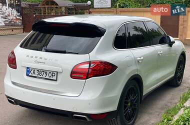 Внедорожник / Кроссовер Porsche Cayenne 2013 в 