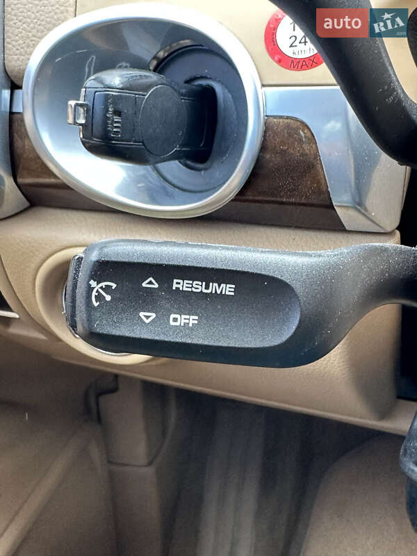 Внедорожник / Кроссовер Porsche Cayenne 2014 в Белогородке