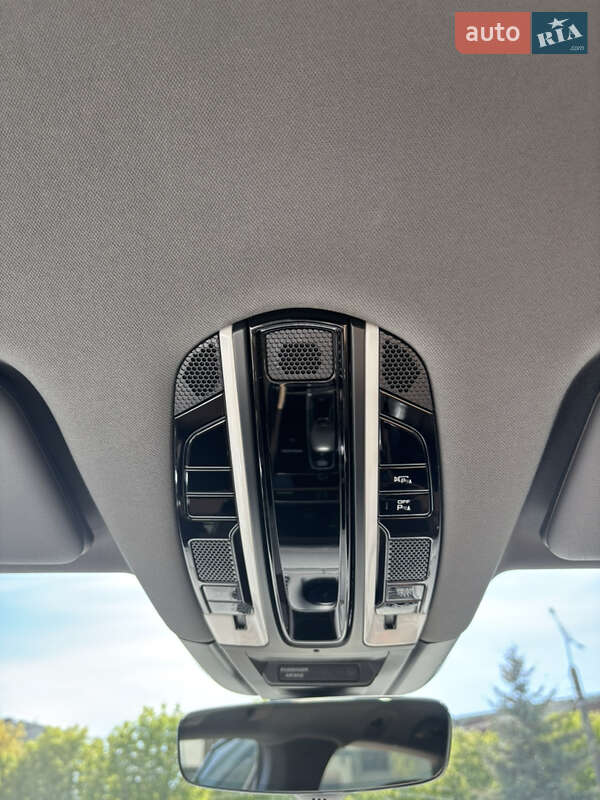 Позашляховик / Кросовер Porsche Cayenne 2020 в Луцьку