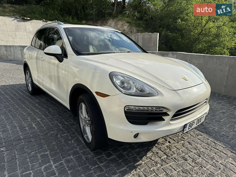 Внедорожник / Кроссовер Porsche Cayenne 2011 в Днепре