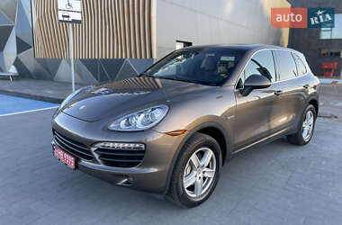 Позашляховик / Кросовер Porsche Cayenne 2014 в 