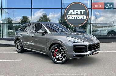 Внедорожник / Кроссовер Porsche Cayenne 2022 в 
