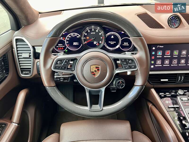 Внедорожник / Кроссовер Porsche Cayenne 2022 в Киеве
