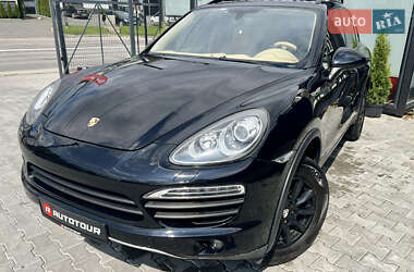 Позашляховик / Кросовер Porsche Cayenne 2011 в 