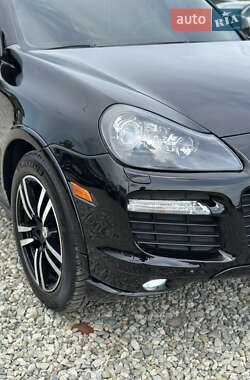 Позашляховик / Кросовер Porsche Cayenne 2008 в 