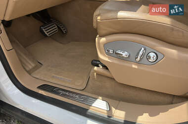 Внедорожник / Кроссовер Porsche Cayenne 2013 в 
