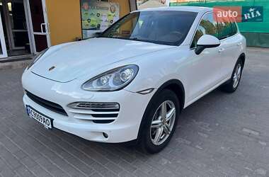 Внедорожник / Кроссовер Porsche Cayenne 2012 в 