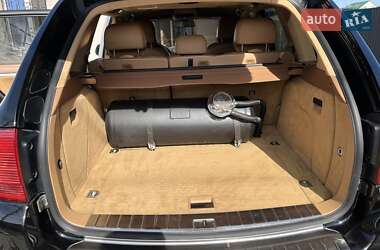 Внедорожник / Кроссовер Porsche Cayenne 2005 в 