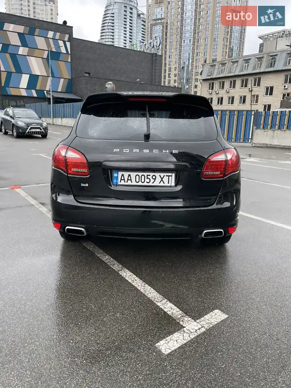 Porsche Cayenne 2012 VIN WP1ZZZ92ZDLA03033 фото оголошення 4 з 49
