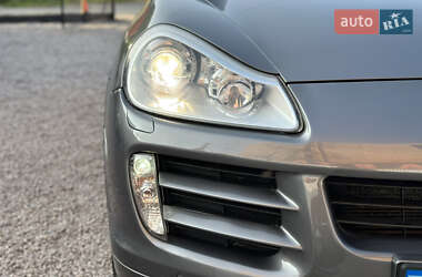 Внедорожник / Кроссовер Porsche Cayenne 2007 в 