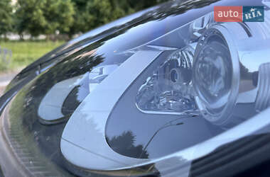 Внедорожник / Кроссовер Porsche Cayenne 2012 в 