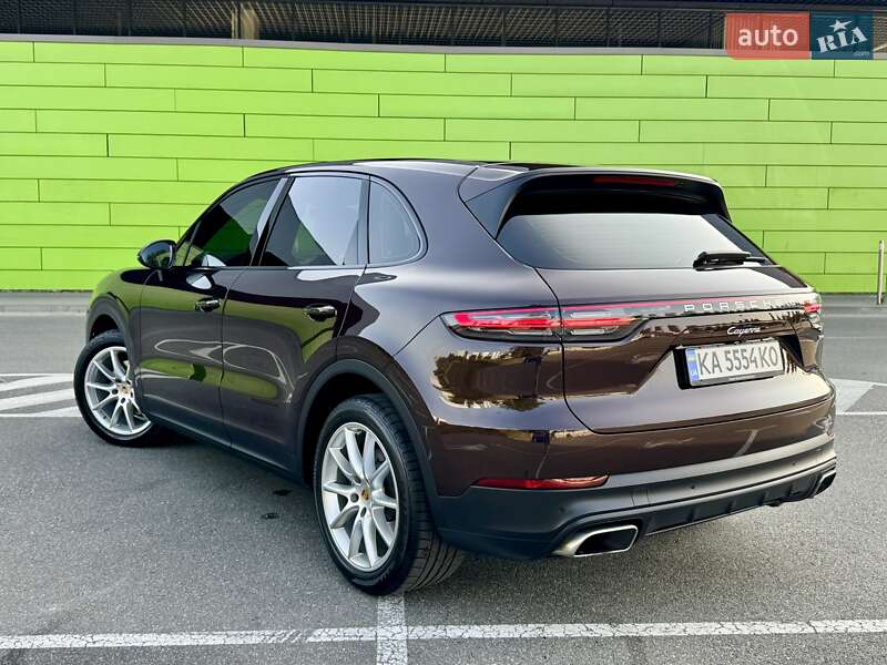 Позашляховик / Кросовер Porsche Cayenne 2018 в Києві