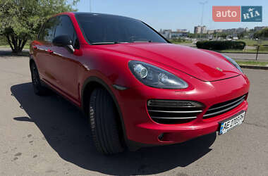 Внедорожник / Кроссовер Porsche Cayenne 2013 в 